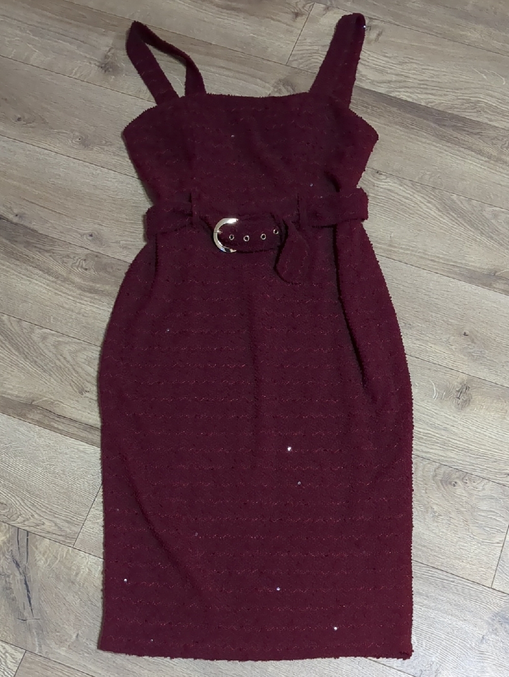 Premier Amour Square Neck Sleeveless Belted Sequin Sheath Burgundy Midi Dress 16 - Picture 5 of 13